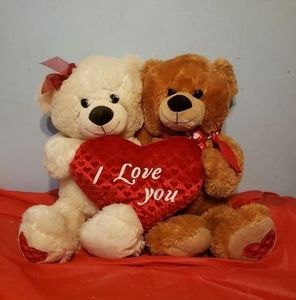 Meet your Posher, Liz